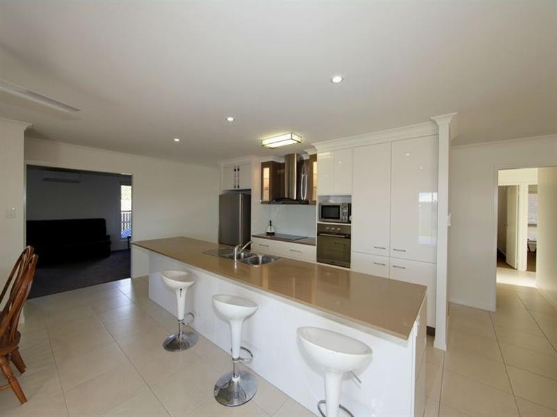 3 Evas Way, Bargara QLD 4670