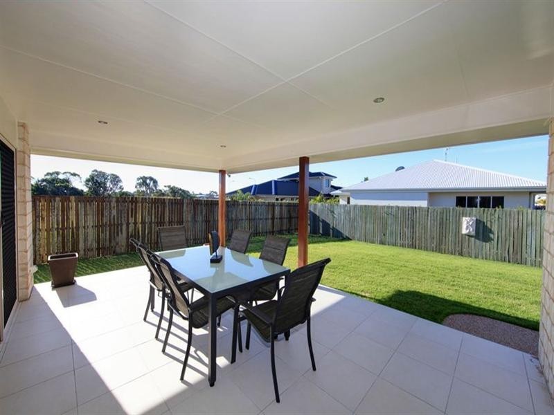 3 Evas Way, Bargara QLD 4670