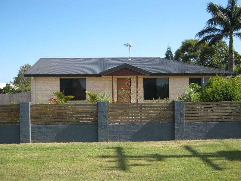 88 Sea Park Road, Burnett Heads QLD 4670