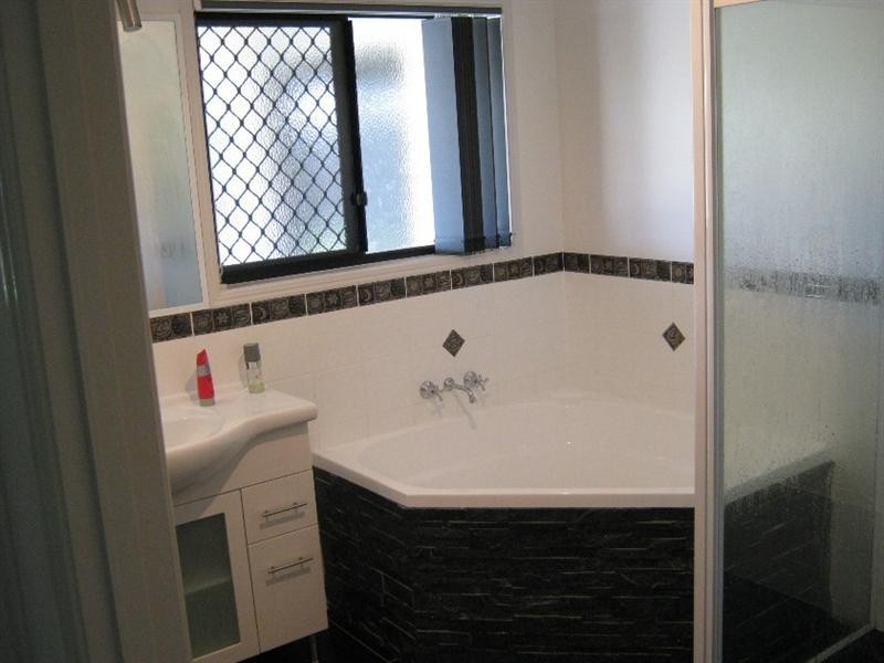 88 Sea Park Road, Burnett Heads QLD 4670