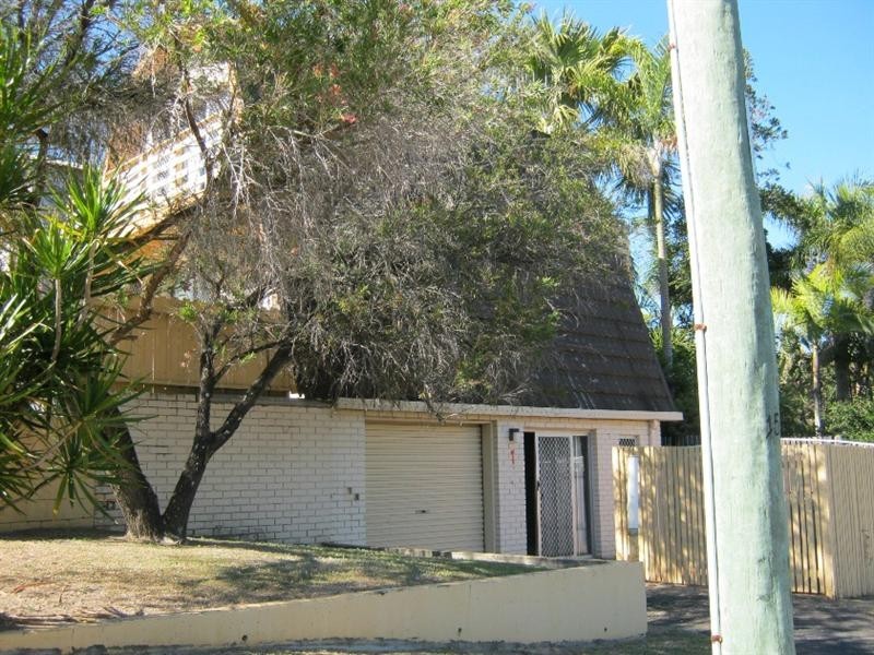 1/74 Miller Street, Bargara QLD 4670