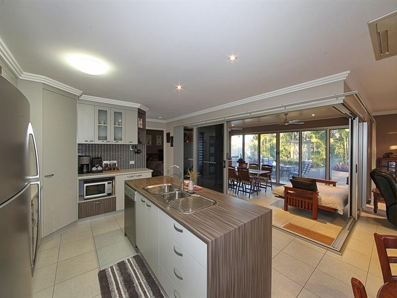 30 Baker-Finch Drive, Bargara QLD 4670