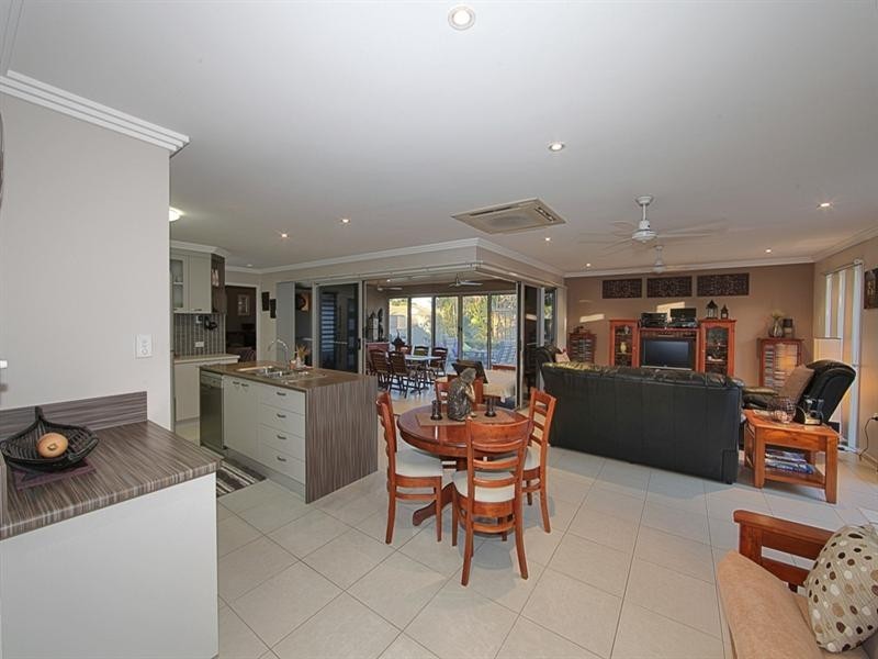 30 Baker-Finch Drive, Bargara QLD 4670