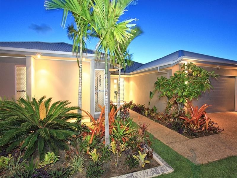 30 Baker-Finch Drive, Bargara QLD 4670