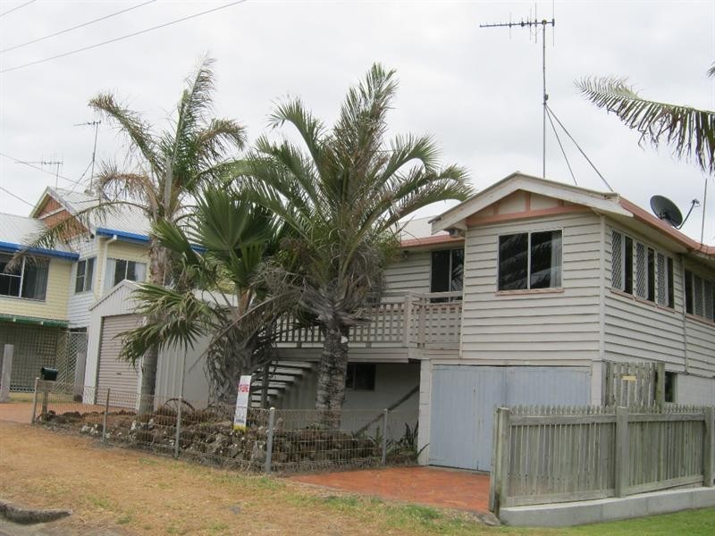 2 Whalley Street, Bargara QLD 4670