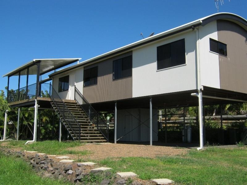 42 Linden Crescent, Qunaba QLD 4670