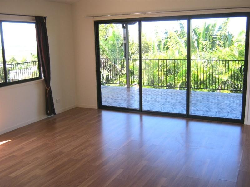 42 Linden Crescent, Qunaba QLD 4670