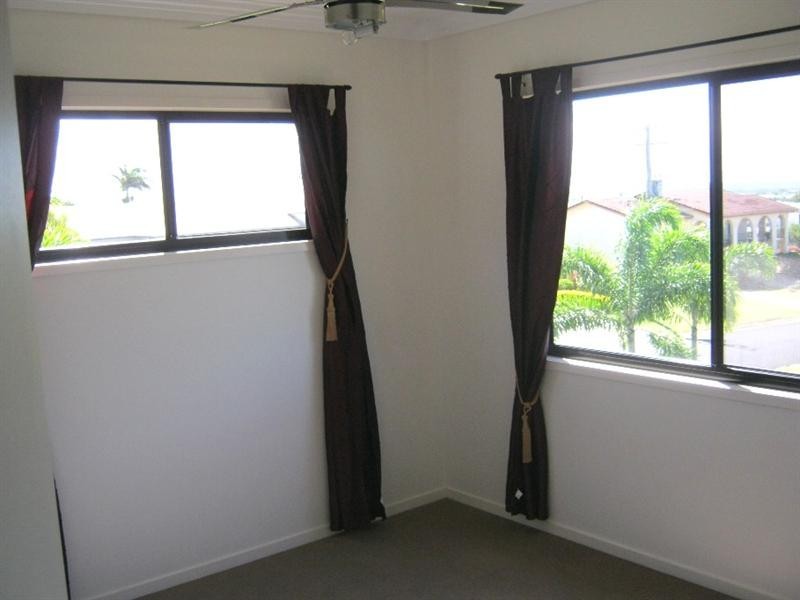 42 Linden Crescent, Qunaba QLD 4670