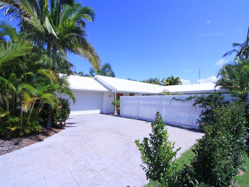 23 Trevors Road, Bargara QLD 4670
