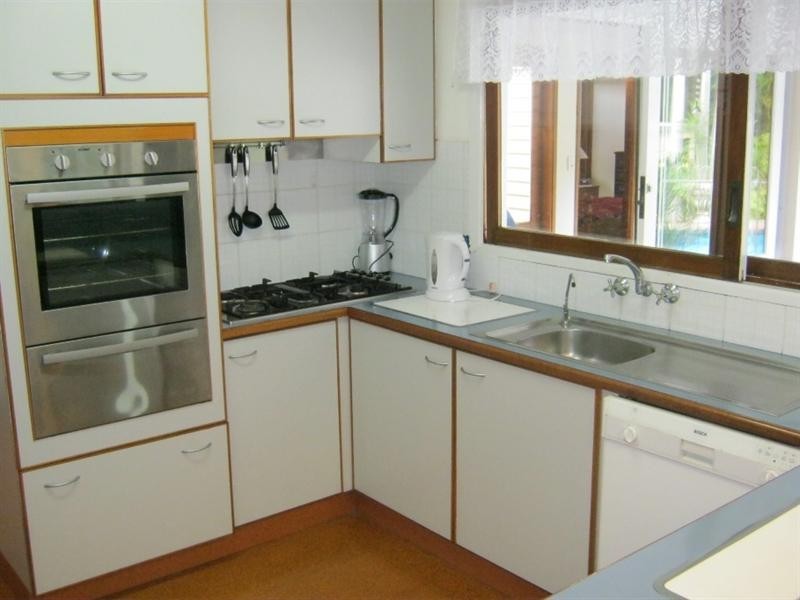 54 McNeilly Street, Svensson Heights QLD 4670