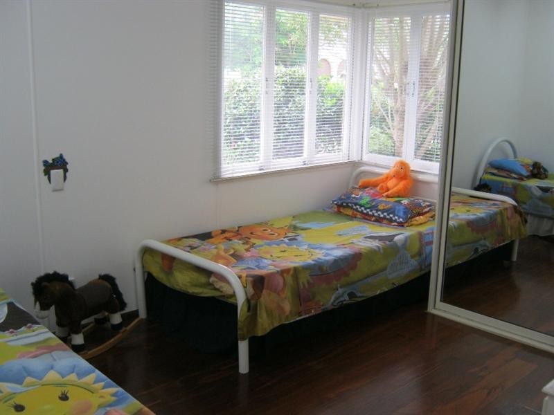 54 McNeilly Street, Svensson Heights QLD 4670