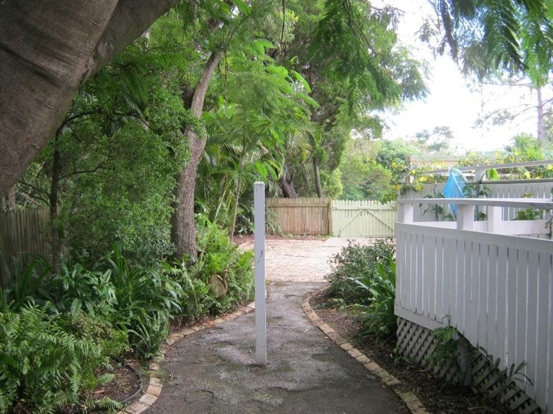 54 McNeilly Street, Svensson Heights QLD 4670