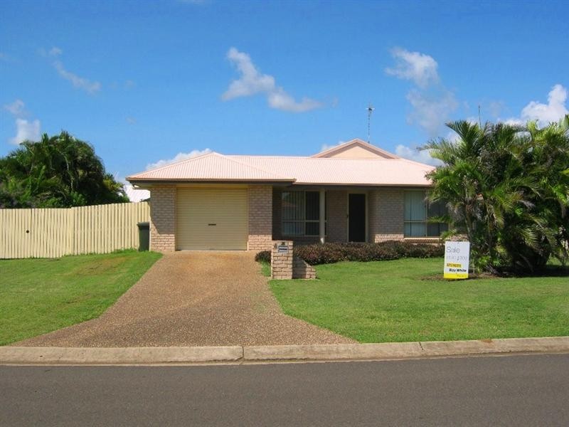 4 Pacific Court, Bargara QLD 4670