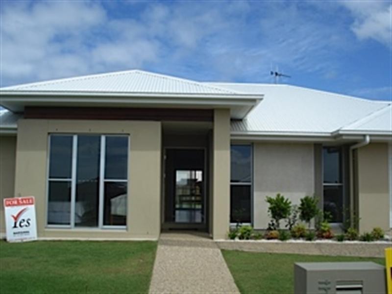 13 Firefly Street, Bargara QLD 4670