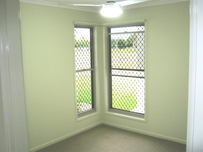 8 Avalon Street, Burnett Heads QLD 4670