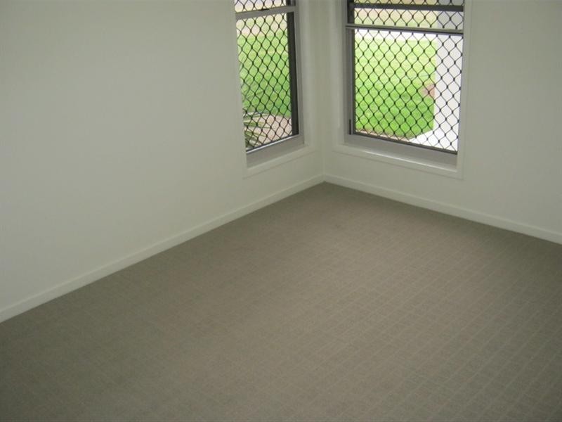 8 Avalon Street, Burnett Heads QLD 4670