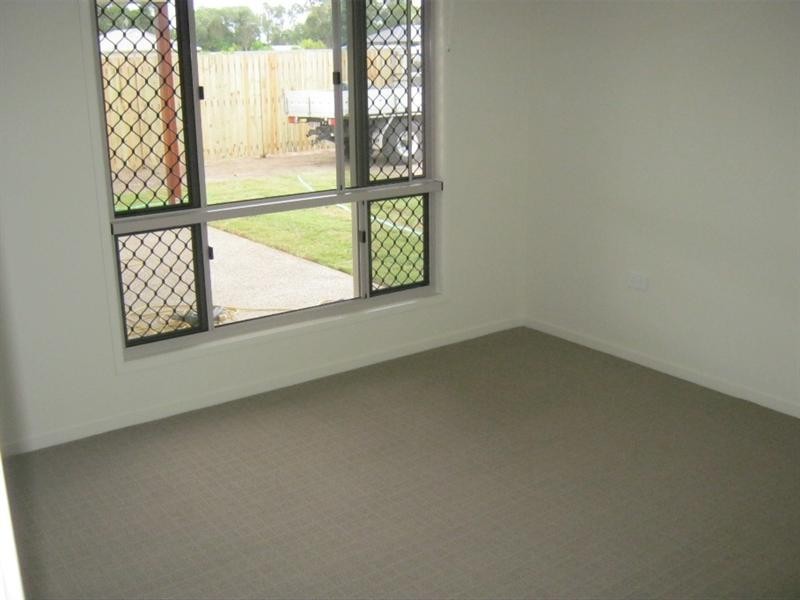 8 Avalon Street, Burnett Heads QLD 4670