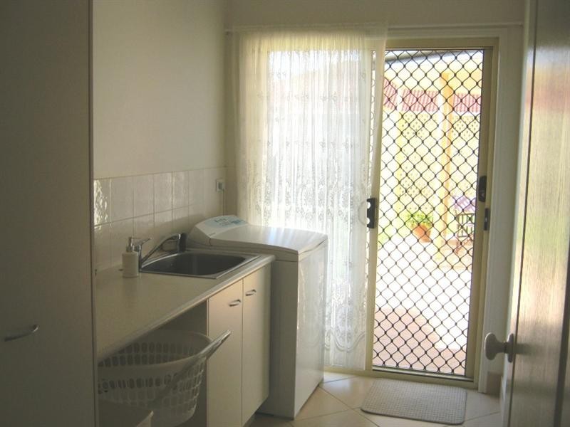 Coral Cove QLD 4670