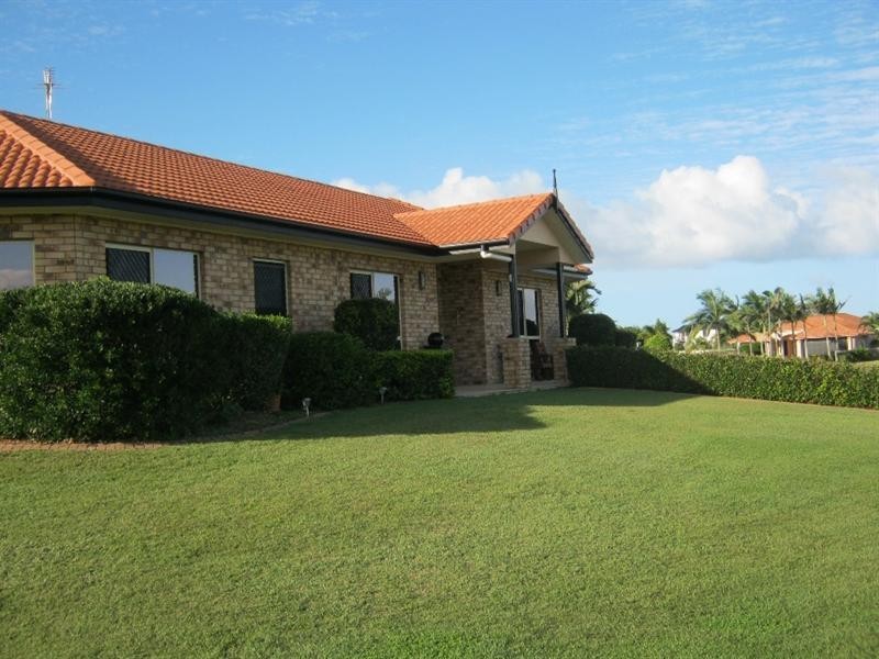 Coral Cove QLD 4670