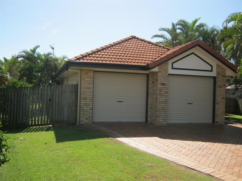15 Woodglen Close, Bargara QLD 4670