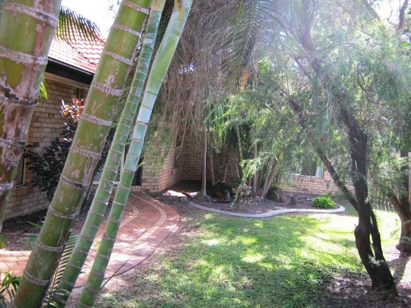 15 Woodglen Close, Bargara QLD 4670