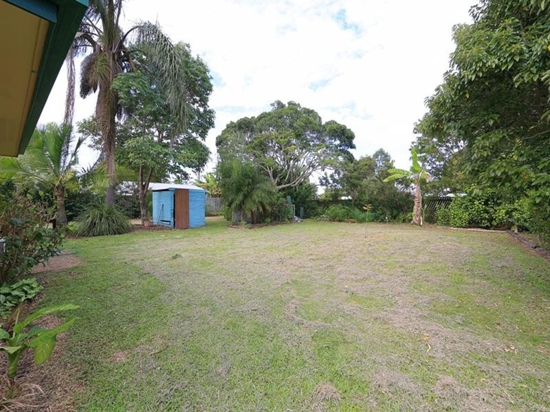 51 Sea Park Road, Burnett Heads QLD 4670