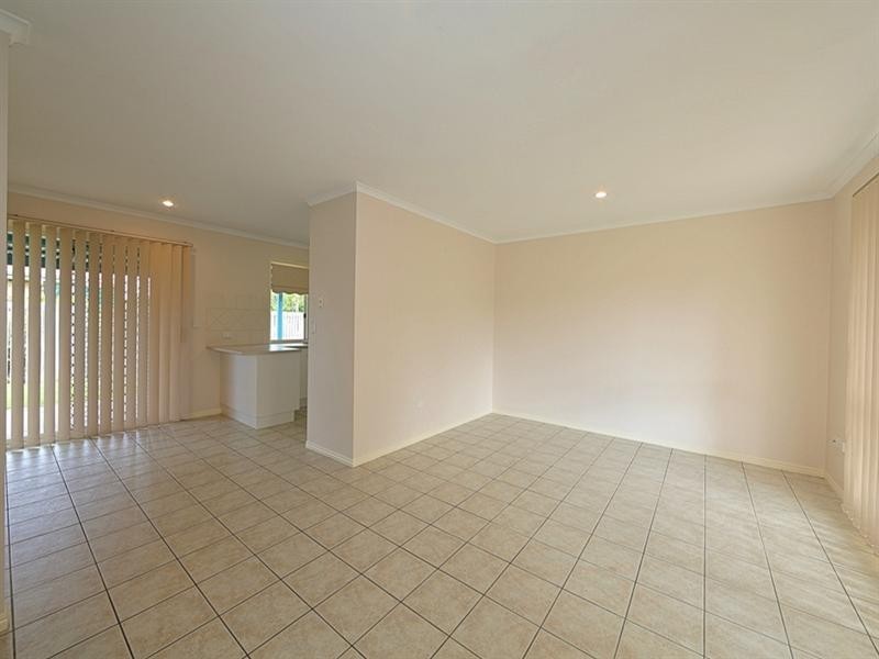 73 Wilfred Street, Bargara QLD 4670