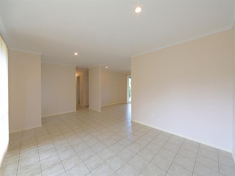 73 Wilfred Street, Bargara QLD 4670