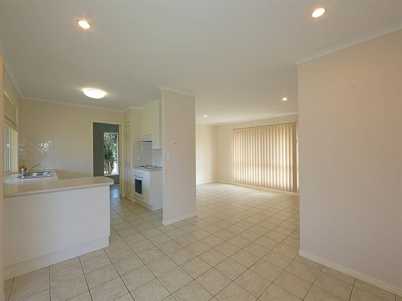 73 Wilfred Street, Bargara QLD 4670