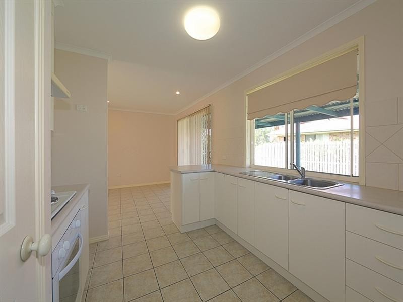 73 Wilfred Street, Bargara QLD 4670