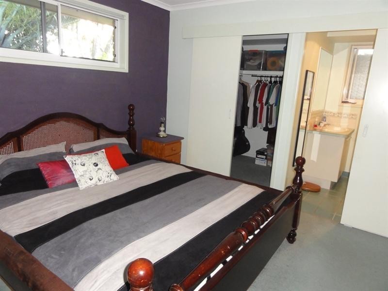 9 Cossart Crescent, Bargara QLD 4670