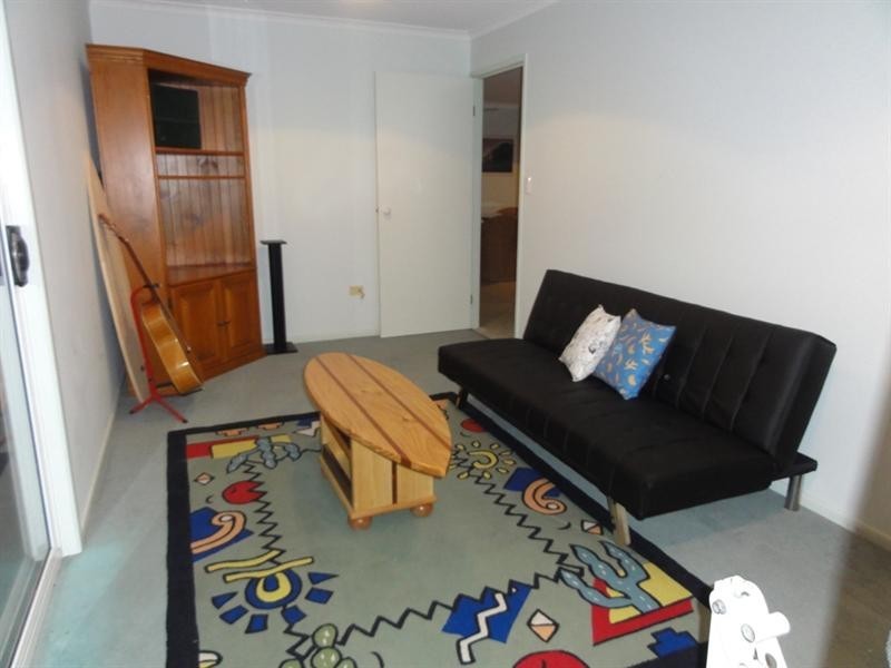 9 Cossart Crescent, Bargara QLD 4670