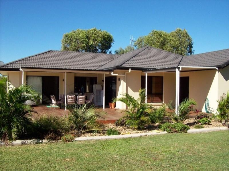 Coral Cove QLD 4670
