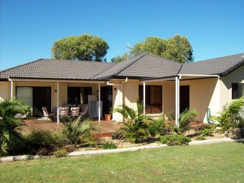 Coral Cove QLD 4670
