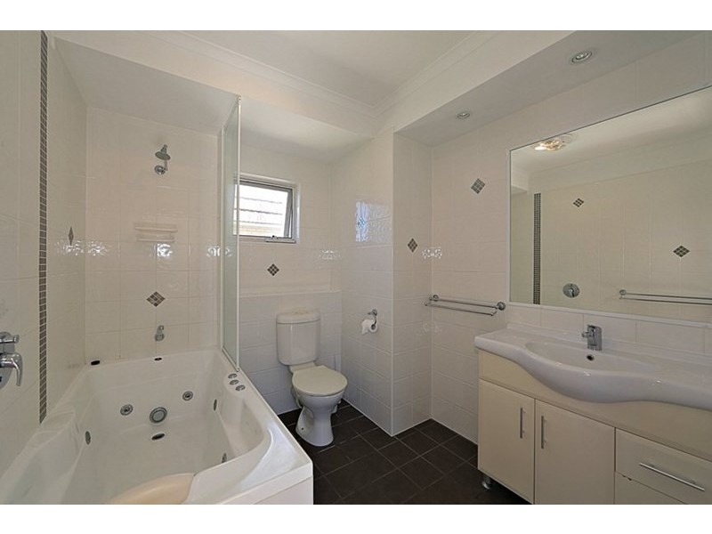 Unit 7 8 Miller Street, Bargara QLD 4670