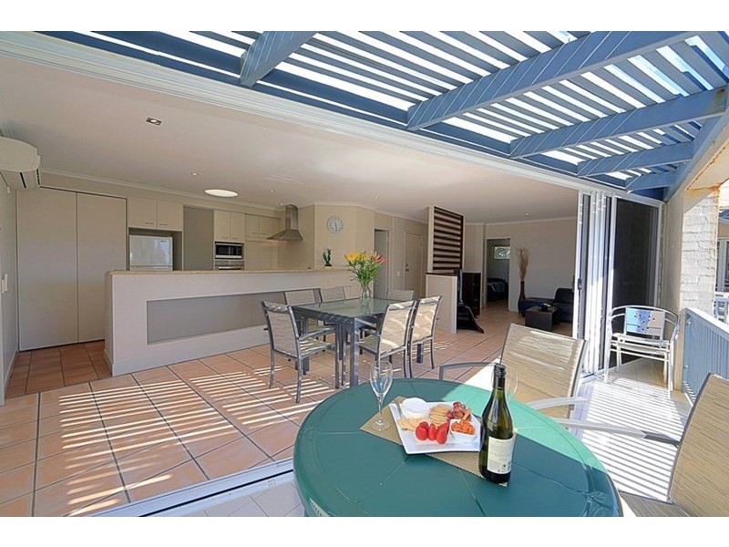 Unit 7 8 Miller Street, Bargara QLD 4670
