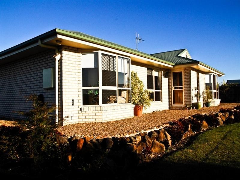 6 Tori Place, Innes Park QLD 4670