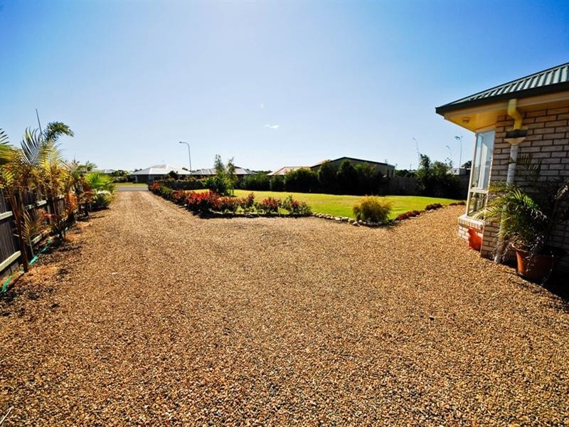 6 Tori Place, Innes Park QLD 4670