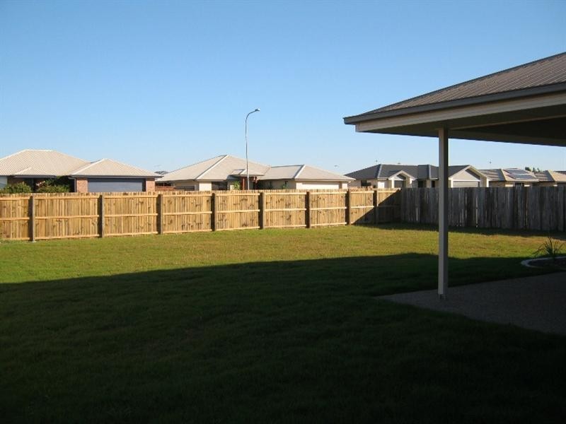 11 Firefly Street, Bargara QLD 4670