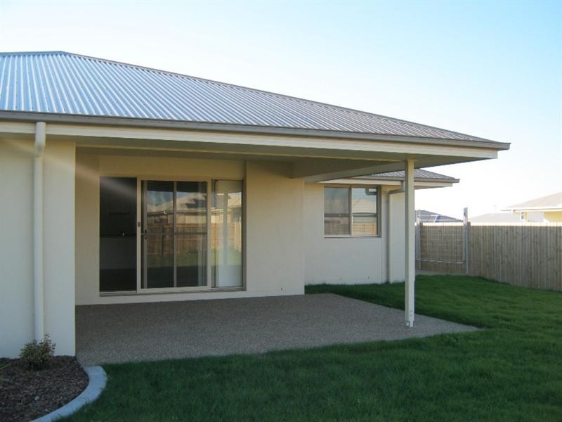 11 Firefly Street, Bargara QLD 4670