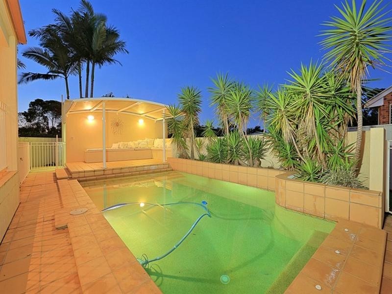 6 Lathouras Court, Bundaberg South QLD 4670