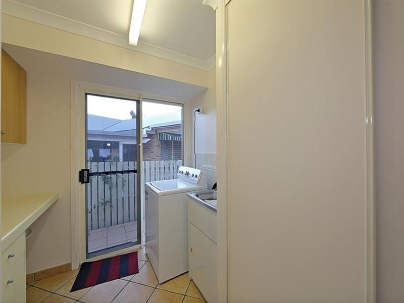 6 Lathouras Court, Bundaberg South QLD 4670