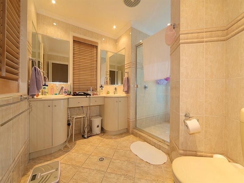 6 Lathouras Court, Bundaberg South QLD 4670