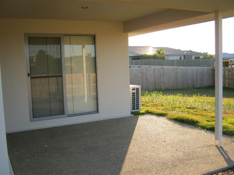 2 Firefly Street, Bargara QLD 4670