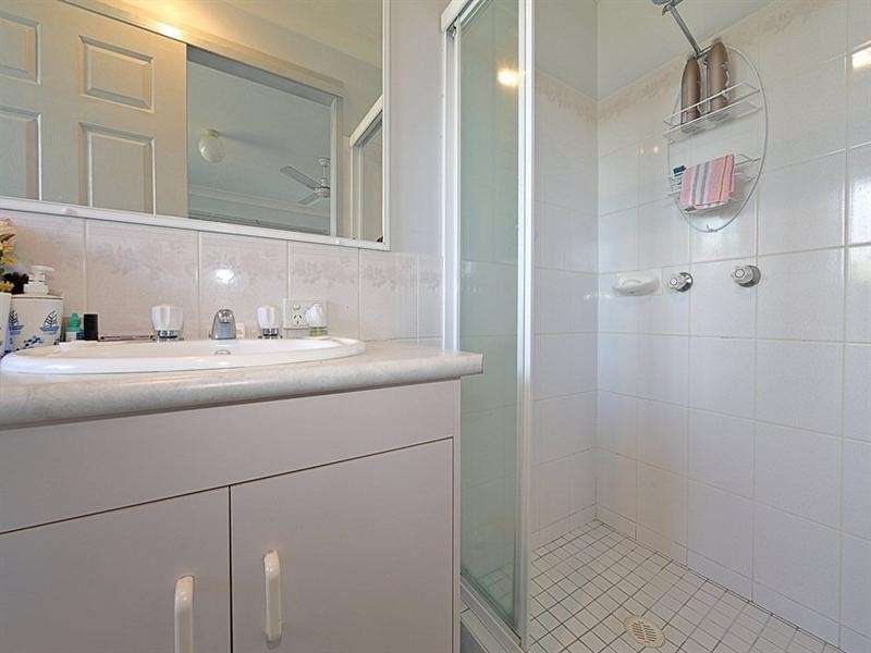 11 Shoreline Crescent, Bargara QLD 4670