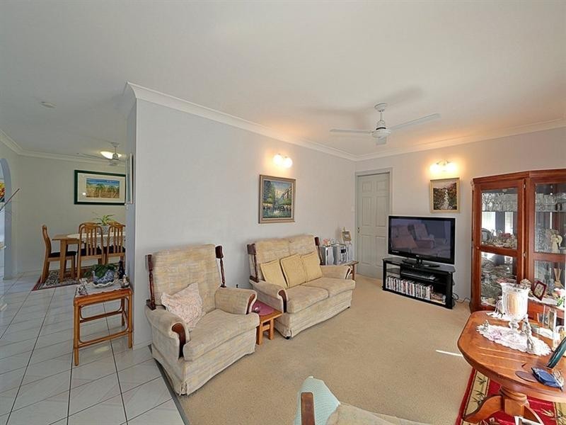11 Shoreline Crescent, Bargara QLD 4670