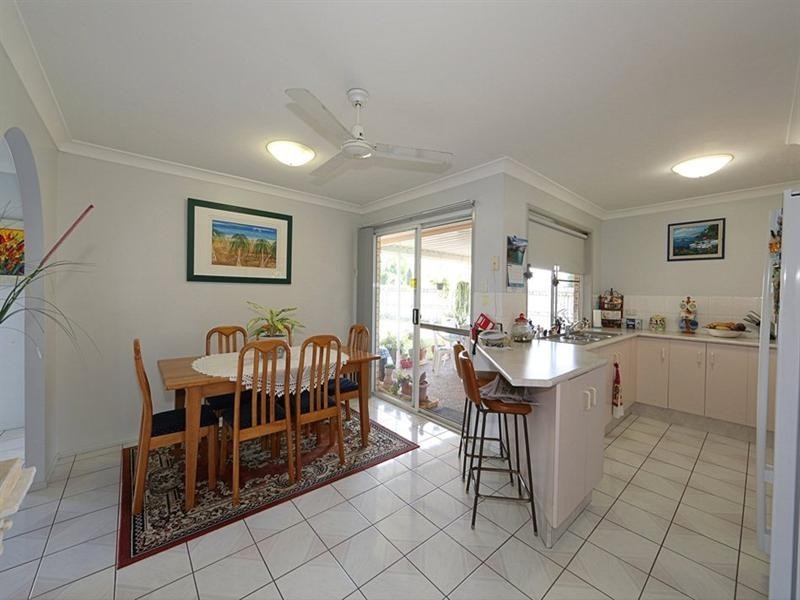 11 Shoreline Crescent, Bargara QLD 4670