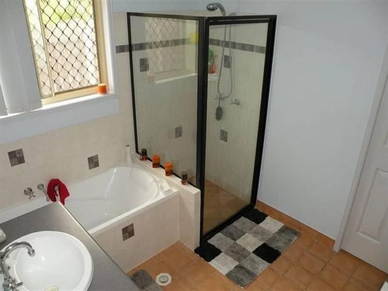 221 Barolin Esplanade, Coral Cove QLD 4670