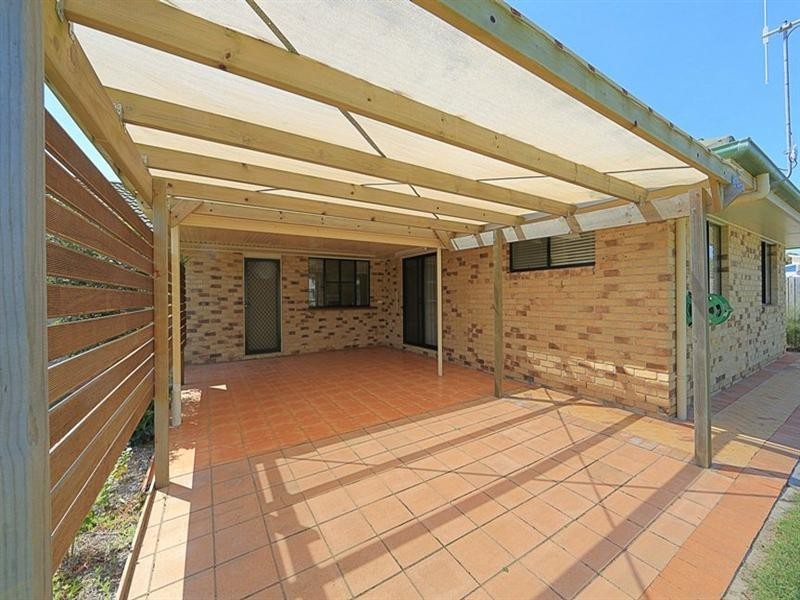 17 Palmer Avenue, Bargara QLD 4670