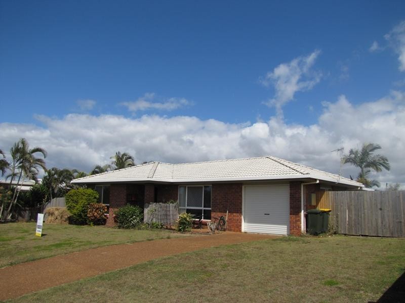 19 Amaroo Crescent, Innes Park QLD 4670